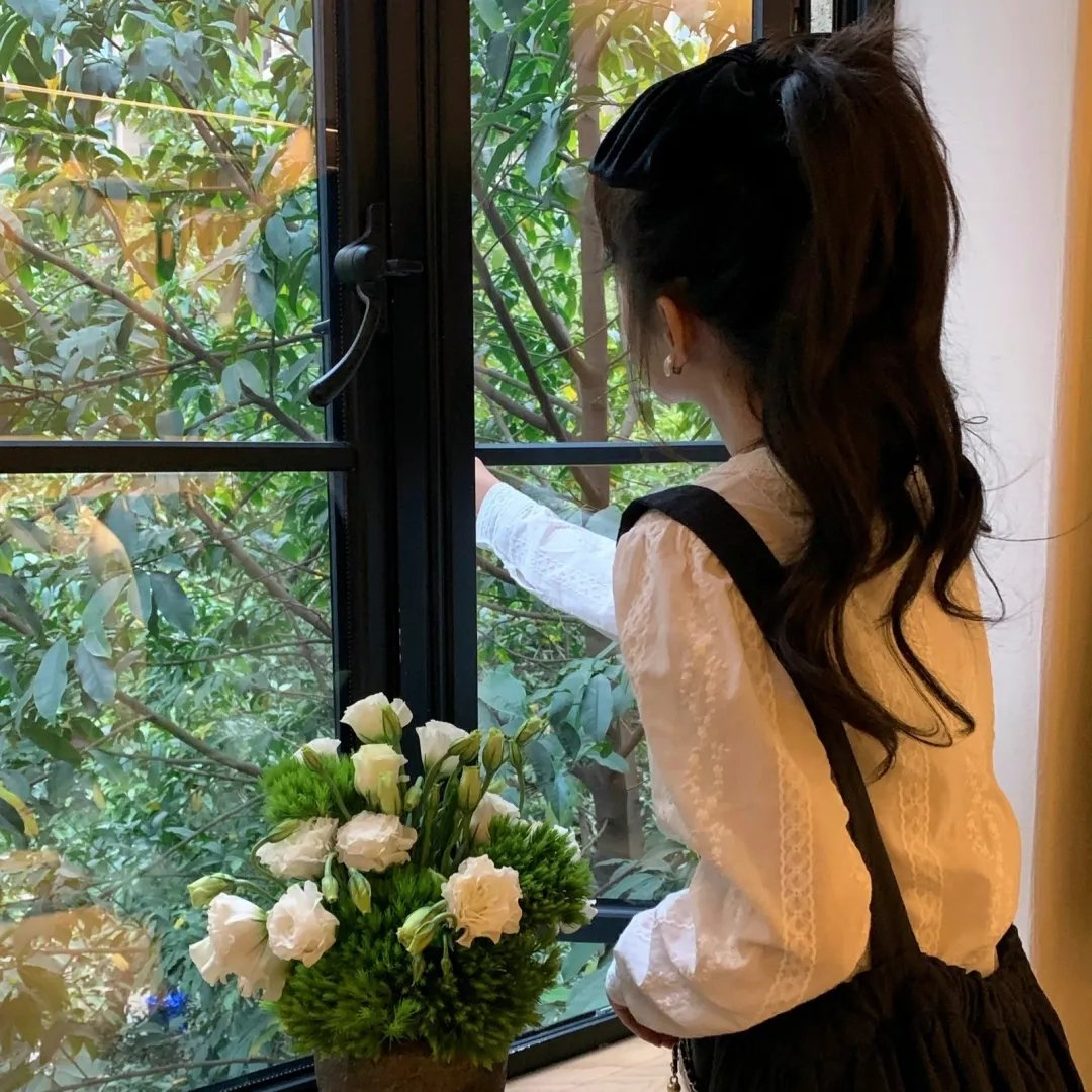 金彩应召站